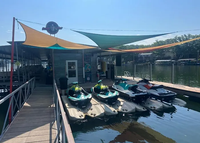 Buddy'S Harbor